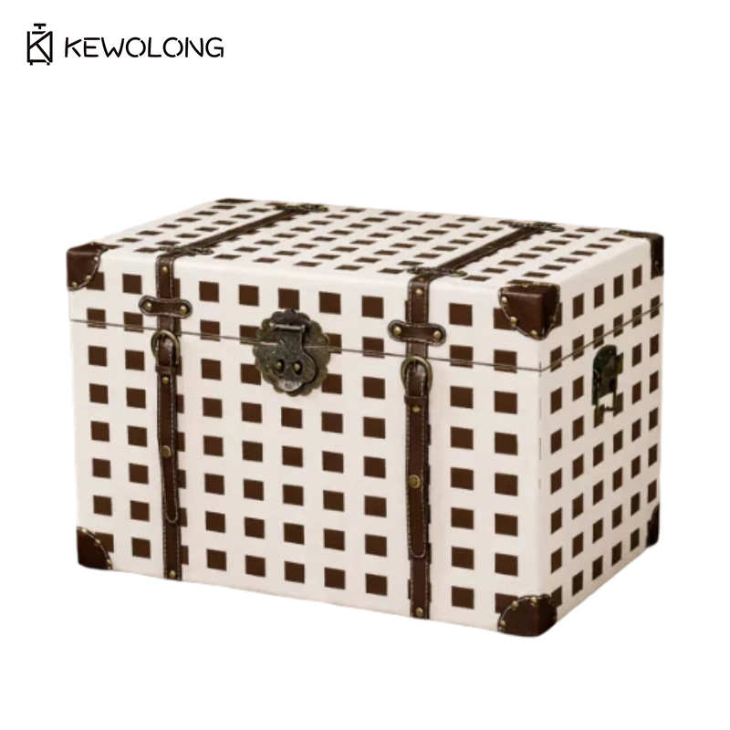 Vintage Plaid Print Wooden Sto - Retro Vintage Trunk Suitcase recension och pris